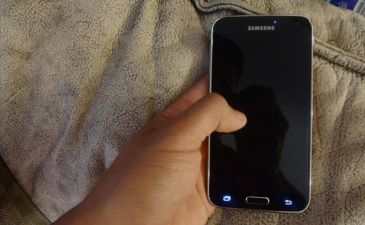 Correctif : écran noir de la mort du Galaxy S5
